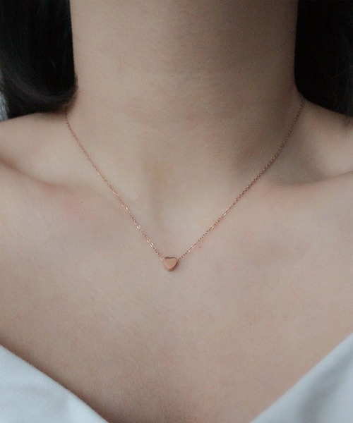 ebine（エビネ）の「金属アレルギー/Simple Heart Necklace/サージカルステンレス/ハートネックレス（ネックレス・レディース・シルバー/ゴールド/ピンクゴールド・38cm）」の3枚目の写真