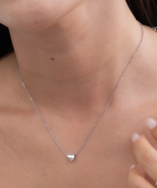 ebine（エビネ）の「金属アレルギー/Simple Heart Necklace/サージカルステンレス/ハートネックレス（ネックレス・レディース・シルバー/ゴールド/ピンクゴールド・38cm）」の17枚目の写真