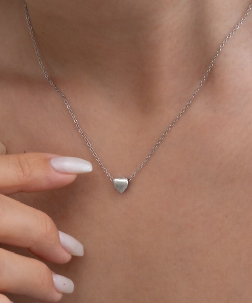 ebine（エビネ）の「金属アレルギー/Simple Heart Necklace/サージカルステンレス/ハートネックレス（ネックレス・レディース・シルバー/ゴールド/ピンクゴールド・38cm）」の18枚目の写真