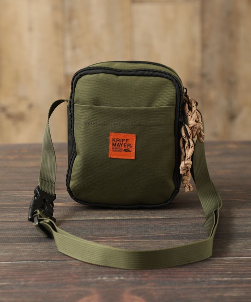 KRIFF MAYER（クリフメイヤー）の「【KRIFF MAYER/クリフメイヤー】ワンポイント マルチミニショルダーバッグ（ボディバッグ/ウエストポーチ・メンズ・ベージュ/ブラック/ダークグリーン・FREE）」の12枚目の写真