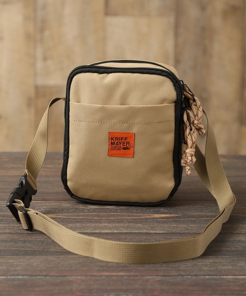 KRIFF MAYER（クリフメイヤー）の「【KRIFF MAYER/クリフメイヤー】ワンポイント マルチミニショルダーバッグ（ボディバッグ/ウエストポーチ・メンズ・ベージュ/ブラック/ダークグリーン・FREE）」の11枚目の写真