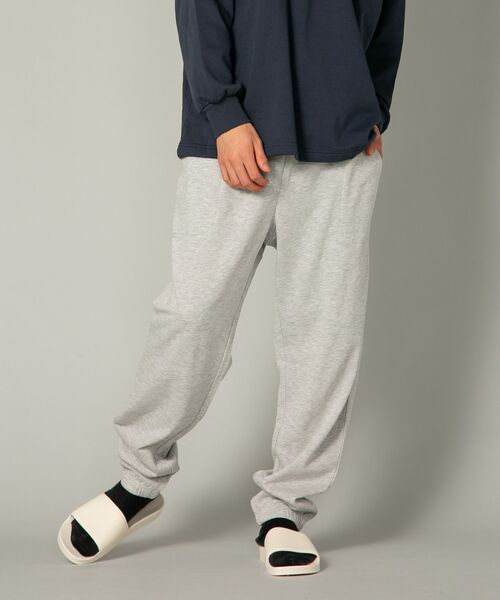 【CHAMPION/チャンピオン】裏起毛 ルームウェア ワンポイントブランドロゴ刺繍 パジャマ セットアップ 上下セット（ルームウェア/パジャマ）｜Champion（チャンピオン）