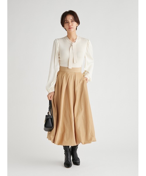 CELFORD(セルフォード)の「バルーンフレアスカート(スカート・レディース・アイボリー/ブラック/ゴールド・36/38)」の19枚目の写真