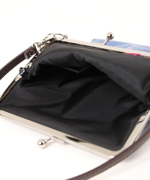 カヤ（カヤ）の「【カヤ】うさぎがま口ハンドバッグ（ハンドバッグ・レディース・レッド/ホワイト/ブルー・FREE）」の8枚目の写真