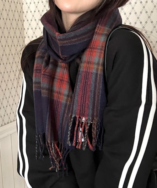 by muni:r（バイ ムニール）の「デイリーポイントチェックマフラー（マフラー・レディース・ベージュ/ネイビー/レッド・ONE SIZE）」の18枚目の写真