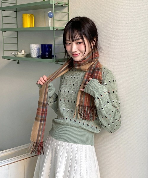 by muni:r（バイ ムニール）の「デイリーポイントチェックマフラー（マフラー・レディース・ベージュ/ネイビー/レッド・ONE SIZE）」の10枚目の写真