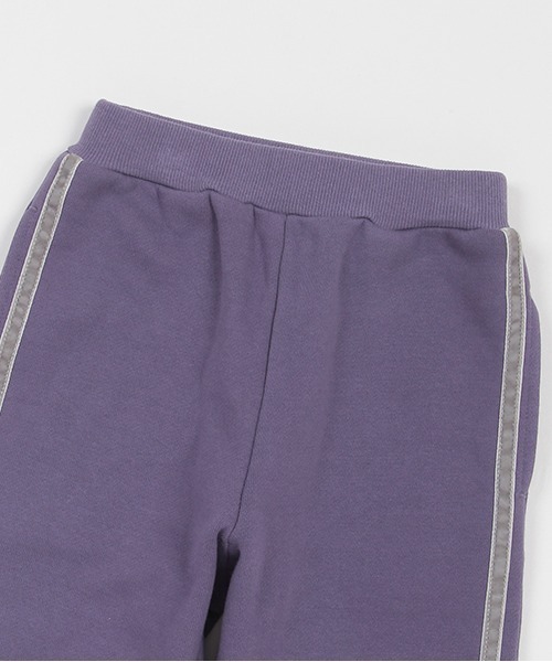 petit main（プティマイン）の「【& Re】裏起毛ラインパンツ（スウェットパンツ・キッズ・パープル/トップグレー/アイボリー/グリーン/ネイビー・80ｃｍ/90cm/110cm/100cm/120cm/130cm）」の8枚目の写真