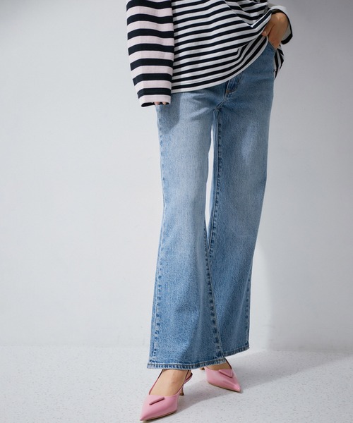 ROLLA'S(ローラス)の「【ROLLA'S for ADAM ET ROPE'】別注 EASTCOAST FLARE ANKLE(デニムパンツ・レディース・ブルー・25/26/27)」の5枚目の写真