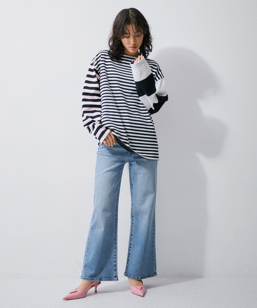 ROLLA'S(ローラス)の「【ROLLA'S for ADAM ET ROPE'】別注 EASTCOAST FLARE ANKLE(デニムパンツ・レディース・ブルー・25/26/27)」の3枚目の写真