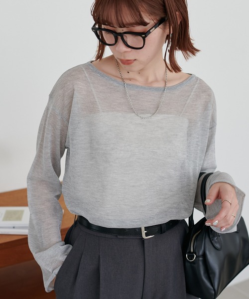 DISCOAT（ディスコート）の「【9色展開！/程よい透け感/WEB限定】2WAYワンショルシアープルオーバー（ニット/セーター・レディース・スカイブルー/ブラック/グレー/オフホワイト/サックスブルー/ピンク/ベビーピンク/オレンジ/ブラウン・FREE）」の12枚目の写真