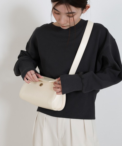 セール】お気に入り3万件突破!ベルトショルダー横長バッグ（ショルダー