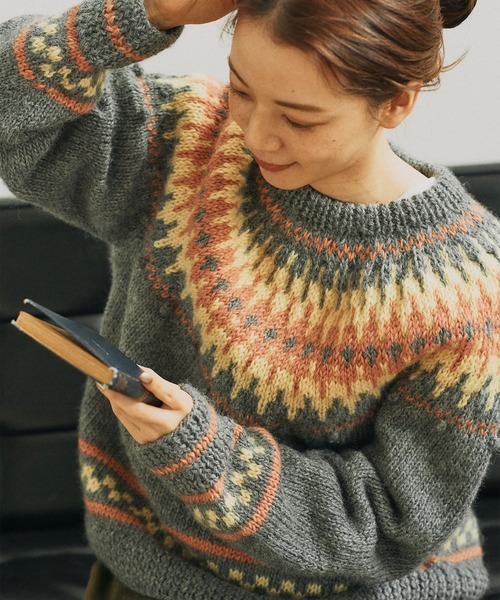 PAR ICI（パーリッシィ）の「【WEB別注】ネパール手編み 求心ジャカードポップコーンプルオーバー（ニット/セーター・レディース・アイボリー/グレー・FREE）」の10枚目の写真