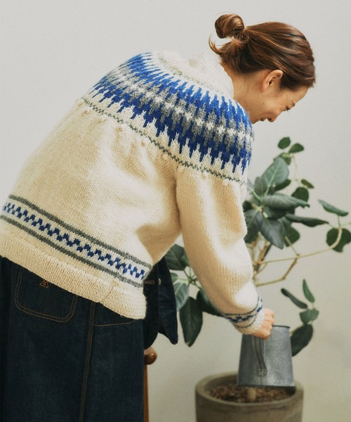 PAR ICI（パーリッシィ）の「【WEB別注】ネパール手編み 求心ジャカードポップコーンプルオーバー（ニット/セーター・レディース・アイボリー/グレー・FREE）」の15枚目の写真