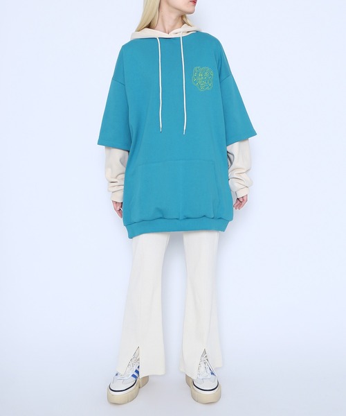 PUNYUS（プニュズ）の「フロントスリットフレアパンツ（その他パンツ・レディース・ブラック/オフホワイト/ブラウン/サックスブルー/グレー/パープル/ブルー・1/2/4/3）」の22枚目の写真