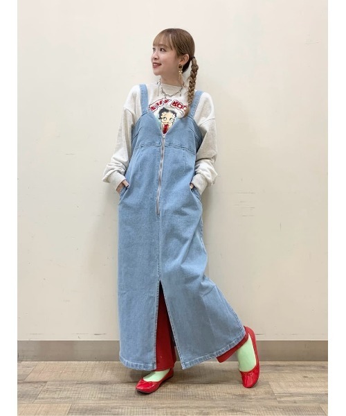 Right-on（ライトオン）の「【BETTY】フロッキースウェット（スウェット・レディース・グレー/ブラック・M/L）」の8枚目の写真