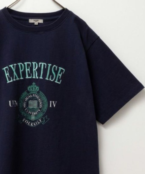 Mac-House(マックハウス)の「GOOD CREW グッドクルー フロスト加工カレッジTシャツ(Tシャツ/カットソー・レディース・イエロー/ネイビー/ホワイト/グリーン/ホワイト系その他/ボルドー・M/L)」の4枚目の写真