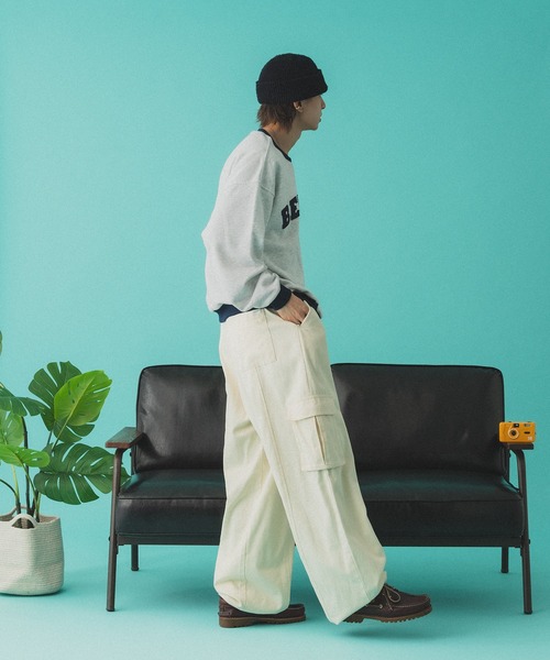 Adoon plain（アドーンプレーン）の「バイカラーリンガーロゴスウェット（スウェット・メンズ・オートミール/チャコールグレー・MEDIUM/LARGE）」の13枚目の写真