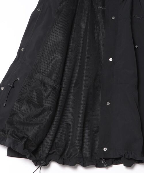 WILD THINGS(ワイルドシングス)の「W's CHAMONIX JACKET(ナイロンジャケット・レディース・ベージュ/ブラック/オフホワイト・M)」の5枚目の写真