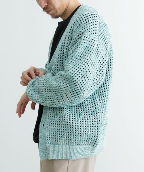 ITEMS URBANRESEARCH（アイテムズ アーバンリサーチ）の「テープヤーン Vネック ニットカーディガン（カーディガン/ボレロ・メンズ・ブルー/ナチュラル・LARGE/MEDIUM）」の13枚目の写真