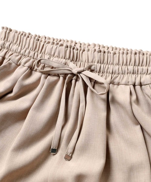 GeeRA（ジーラ）の「【全骨格◎/体型拾わず美脚見え/低身長サイズ有】上品見え！ダブルタックワイドイージーパンツ　無地/ストライプ/ドット（その他パンツ・レディース・ブラック/ベージュ/ライトベージュ/チャコール/ネイビー/ライトグレー/ブラウン/グレー系その他/ブラック系その他・SMALL/MEDIUM/LARGE/X-LARGE/XX-LARGE）」の10枚目の写真