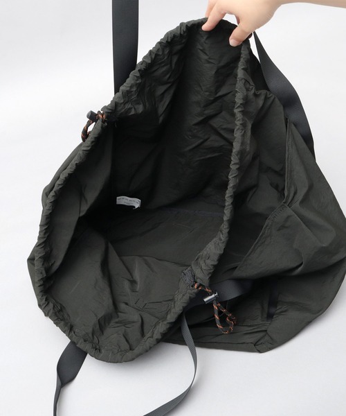 UNIVERSAL OVERALL(ユニバーサルオーバーオール)の「撥水ナイロン 大容量 ワンショルダー 巾着 トートバッグ 信玄武道バッグ Lサイズ(トートバッグ・メンズ・ブラック/ブラウン/グレー/カーキ・FREE)」の19枚目の写真
