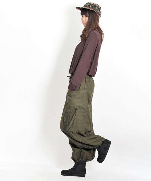 MARAI(マーライ)の「【MARAI】タイパンツ アジアンエスニック サルエルカーゴパンツ(カーゴパンツ・メンズ・ブルー/ブラウン系/ブラウン/カーキ系/チャコール/イエロー系/H/G・FREE)」の17枚目の写真