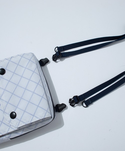 F/CE. （エフシーイー）の「F/CE. ECOPAK TRAVELLER / エフシーイー エコパック トラベラー（ボディバッグ/ウエストポーチ・メンズ・ブラック/ホワイト・FREE）」の15枚目の写真