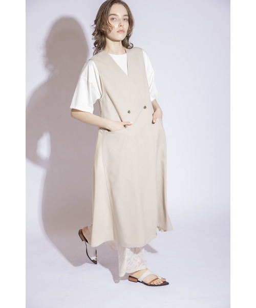 OSMOSIS（オズモーシス）の「イレギュラーヘムTシャツ（Tシャツ/カットソー・レディース・グレー/ブラック/ホワイト/キャメル・ONE SIZE）」の12枚目の写真