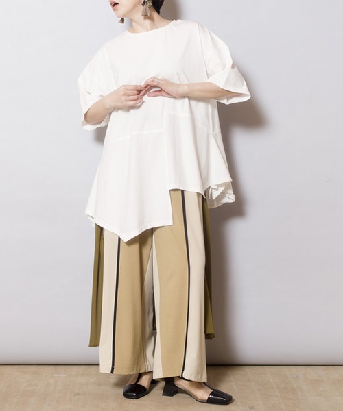 OSMOSIS（オズモーシス）の「イレギュラーヘムTシャツ（Tシャツ/カットソー・レディース・グレー/ブラック/ホワイト/キャメル・ONE SIZE）」の22枚目の写真