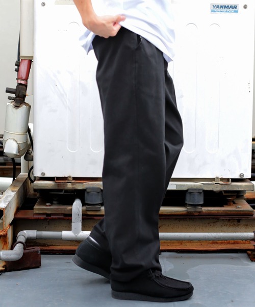 SPINNS（スピンズ）の「【ユニセックスで着用可能】コットンチノパンツ/ストレート（チノパンツ・メンズ・ベージュ/ブラック・L/M）」の7枚目の写真