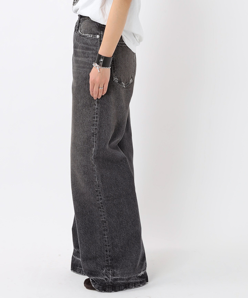 HOPE/ホープ】SKID JEANS Black washを使ったショップスタッフの