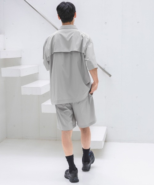 HEREIAM(ヘレイアム)の「【HEREIAM MEN】撥水/ストレッチタスランシャツ(シャツ/ブラウス・メンズ・ブラック/ライトグレー・MEDIUM/LARGE)」の12枚目の写真