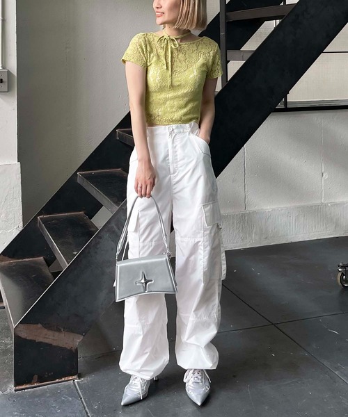 SPIRALGIRL（スパイラルガール）の「2WAYリボンレーストップス（Tシャツ/カットソー・レディース・ピンク/ブラック/ホワイト/グリーン・FREE）」の11枚目の写真