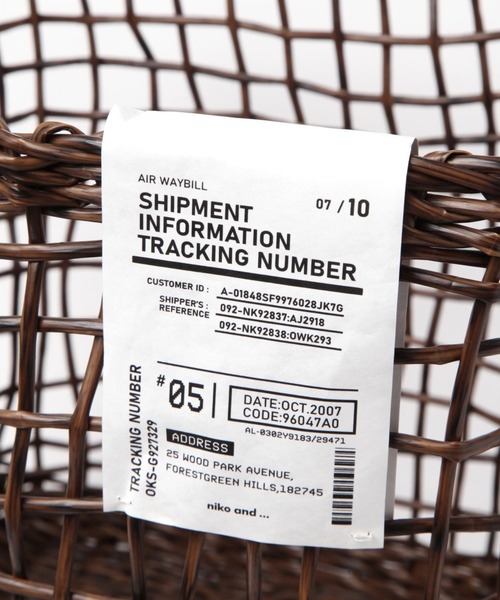 niko and...(ニコアンド)の「オリジナル PEバスケット/Lサイズ(収納グッズ・レディース・ダークブラウン・0)」の6枚目の写真