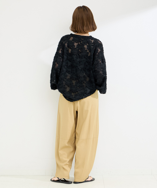 B.C STOCK(ベーセーストック)の「《追加》パフスリーブジャガードブラウス(シャツ/ブラウス・レディース・ブラック/アイボリー・FREE)」の21枚目の写真
