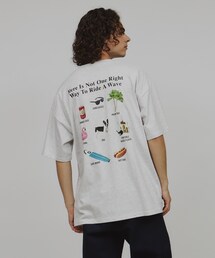 ◆モチーフバックプリントTシャツ