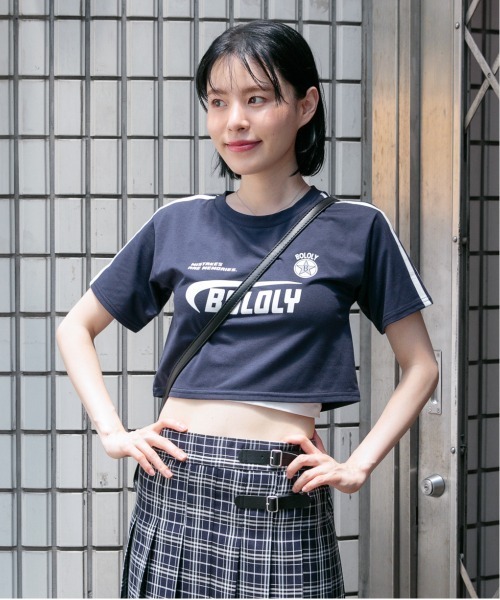 3.3 Field Trip （3.3フィールドトリップ）の「3.3 Field Trip／ラインロゴクロップT（Tシャツ/カットソー・レディース・ネイビー/ブラック/ホワイト・FREE）」の18枚目の写真