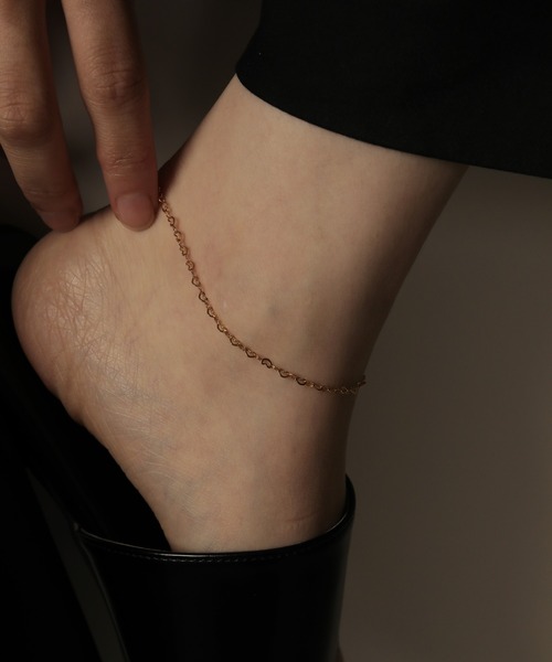 ORLEAN（オルレアン）の「金属アレルギー対応 ハートチェーンアンクレット サージカルステンレス（アンクレット・レディース・ゴールド/シルバー・フリー）」の7枚目の写真
