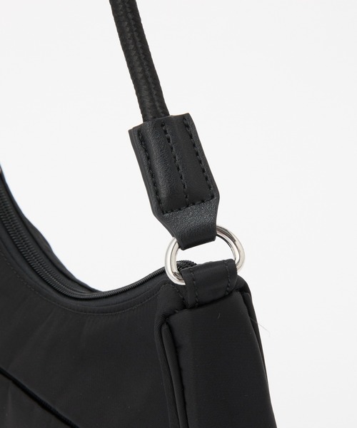 COLONY 2139(コロニートゥーワンスリーナイン)の「ワンハンドルナイロンバッグ(ハンドバッグ・レディース・ブラック・FREE)」の15枚目の写真