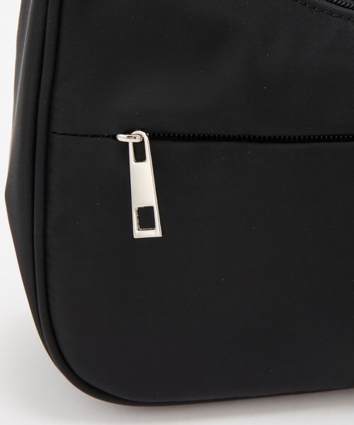 COLONY 2139(コロニートゥーワンスリーナイン)の「ワンハンドルナイロンバッグ(ハンドバッグ・レディース・ブラック・FREE)」の13枚目の写真