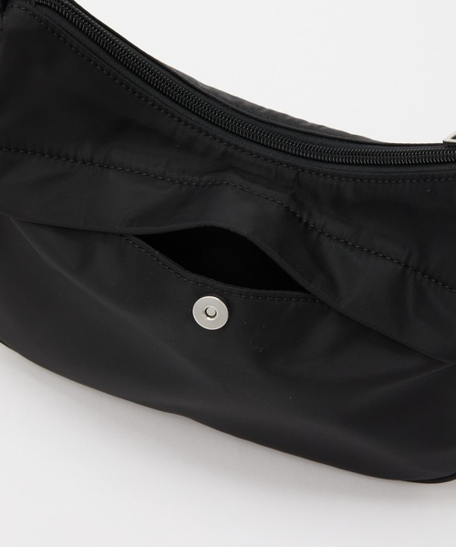 COLONY 2139(コロニートゥーワンスリーナイン)の「ワンハンドルナイロンバッグ(ハンドバッグ・レディース・ブラック・FREE)」の11枚目の写真