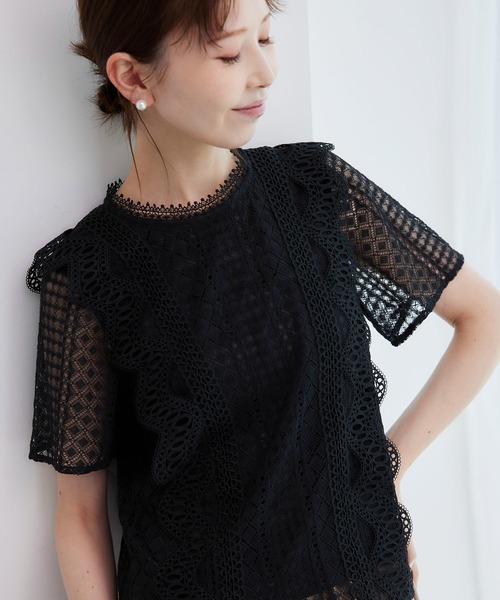 ROPE' PICNIC(ロペピクニック)の「ショート丈レースブラウス(シャツ/ブラウス・レディース・オフホワイト/ブラック・38)」の2枚目の写真
