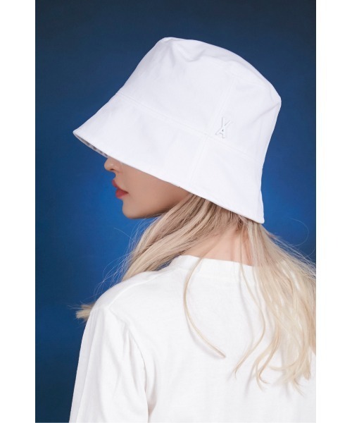 VARZAR（バザール）の「スタッドドロップオーバーフィットバケットハット Stud Drop Over Fit Bucket Hat（ハット・レディース・グレー/ブラック/ホワイト・FREE）」の4枚目の写真
