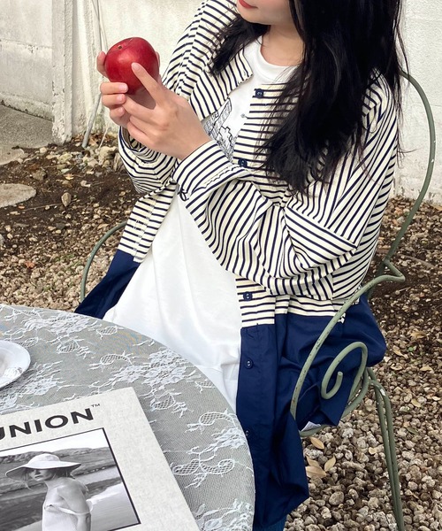 AS KNOW AS plus(アズノゥアズプラス)の「◇ゆるり切り替えコクーンカーディガン(カーディガン/ボレロ・レディース・ボルドー/グレイッシュベージュ/チャコールグレー/ダークグリーン/ベージュ系/ダークグリーン系/グレー系/ネイビー系/ベージュ系1/ダークグリーン系1/オレンジ系1/グレー系1/ダークグリーン系2/ベージュ系2/ネイビー系2/グレー系2/ホワイト系その他3/ブルー系3/グレー系3/ベージュ系3/グレー系4/ネイビー系4/ベージュ系4/ダークグリーン系4・FREE)」の2枚目の写真