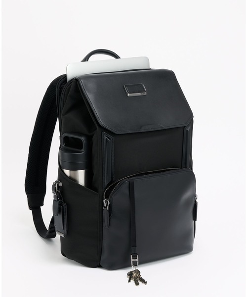 TUMI(トゥミ)の「JARVIS フラップ・バックパック(A4/PC15インチまで対応)(バックパック/リュック・メンズ・ネイビー系/ブラック×ブルー/ブラック・FREE)」の4枚目の写真