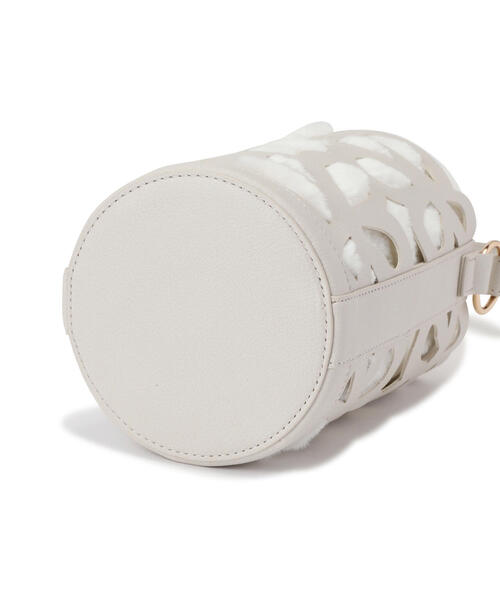 EDIT COLOGNE（エディットコロン）の「カットワークバケツバッグ（ショルダーバッグ・レディース・ホワイト/ブラック・ﾌﾘ-）」の15枚目の写真