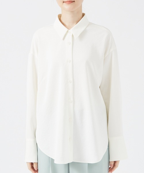 qualite(カリテ)の「スライトラスターシャツ(シャツ/ブラウス・レディース・ブルー/ブラック/ホワイト・フリー)」の2枚目の写真