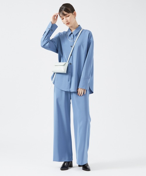 qualite(カリテ)の「スライトラスターシャツ(シャツ/ブラウス・レディース・ブルー/ブラック/ホワイト・フリー)」の4枚目の写真