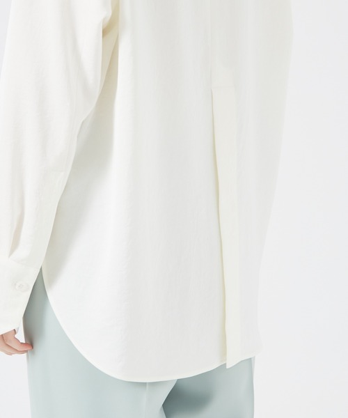 qualite(カリテ)の「スライトラスターシャツ(シャツ/ブラウス・レディース・ブルー/ブラック/ホワイト・フリー)」の10枚目の写真