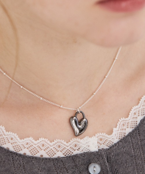 ANU（アヌ）の「heart key necklace - ハートキーネックレス（ネックレス・レディース・ゴールド/ブラック×シルバー・FREE）」の14枚目の写真
